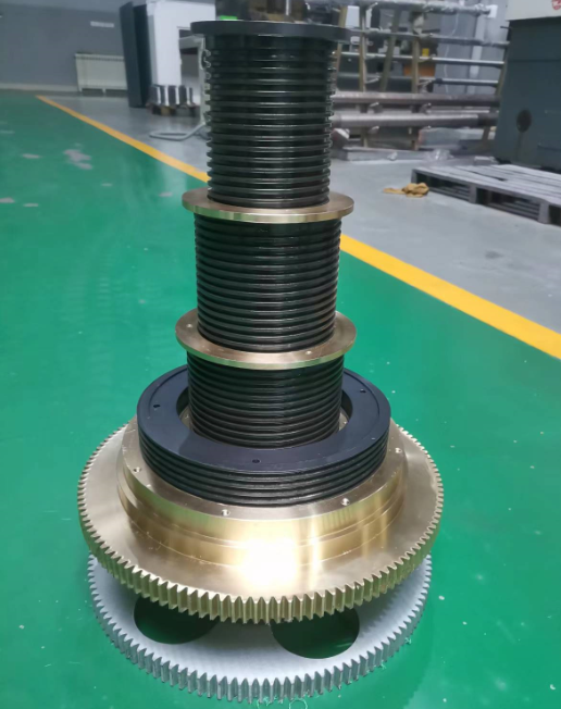 雙驅(qū)動(dòng)多節(jié)伸縮絲杠